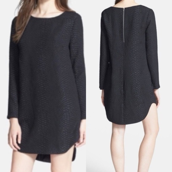 ASTR The Label Snakeskin Textured Black Dress Medium Long Sleeve High-Low - Picture 1 of 13